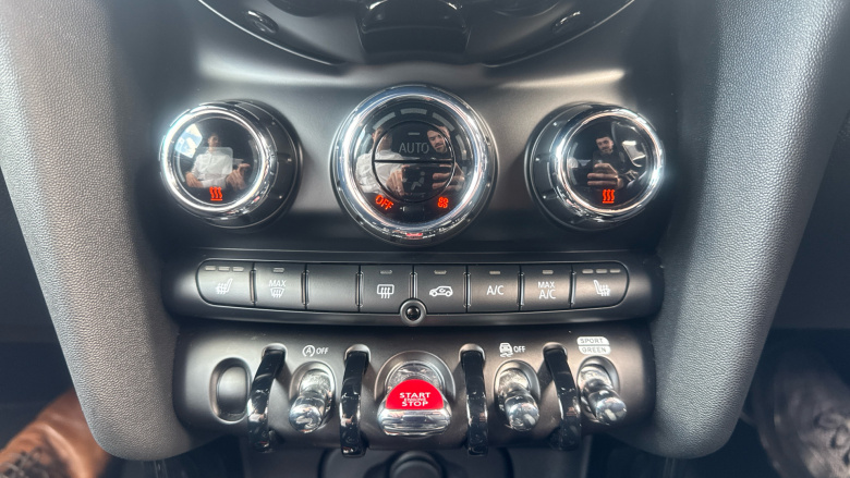 MINI Hatchback 1.5 Cooper Sport 3dr Petrol Hatchback